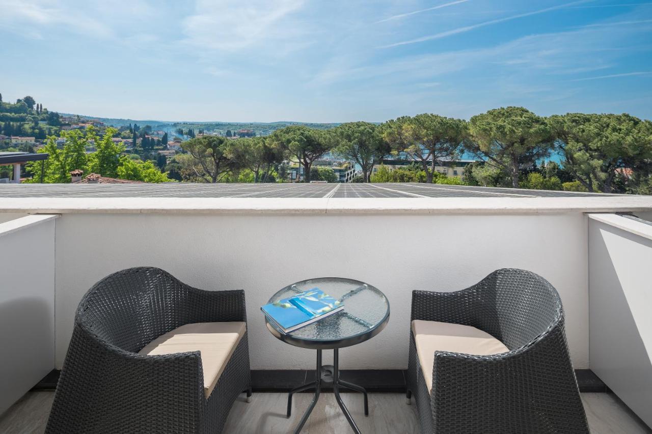 Hotel Tomi Portoroz Bagian luar foto