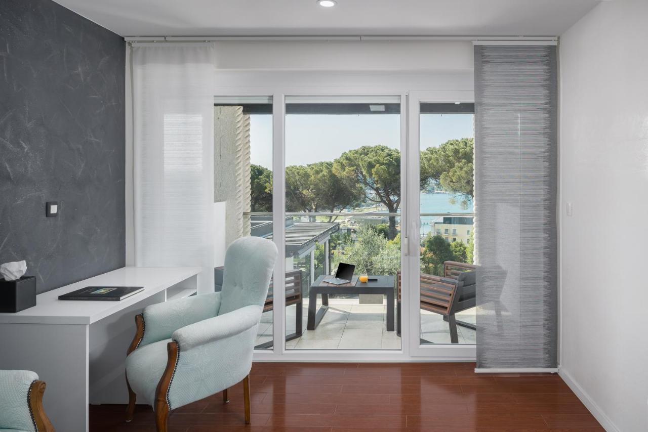 Hotel Tomi Portoroz Bagian luar foto
